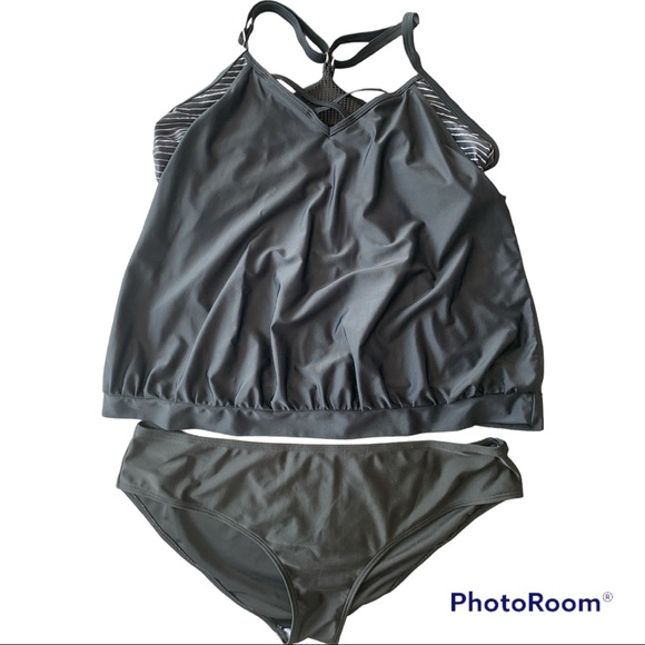 ✨BLACK TANKINI BATHING SUIT SIZE XL - Picture 1 of 15